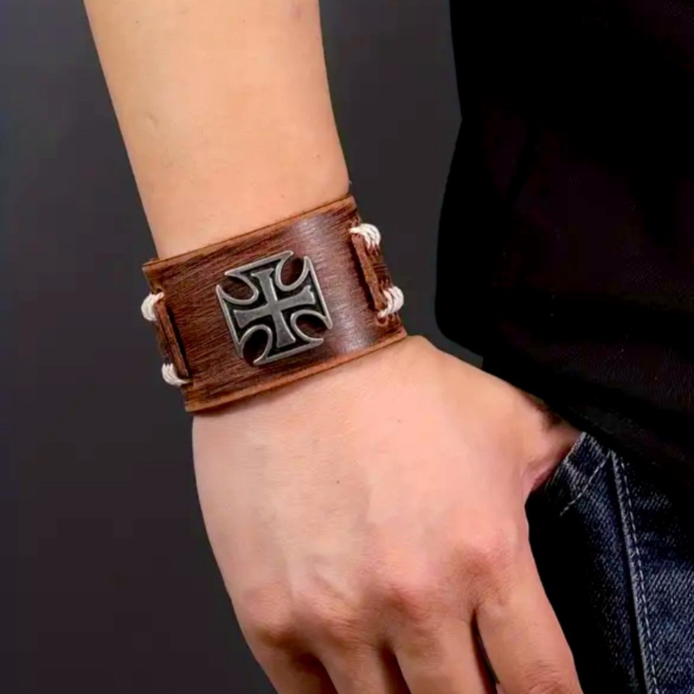 🌻5/$25🌻 Punk Style Men's Bracelet
